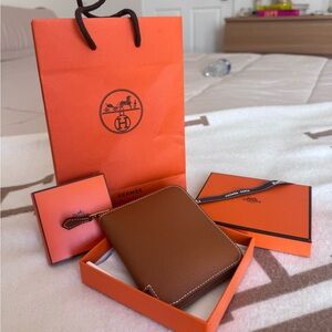 Hermès Silk’In Wallet in Gold Epsom Leather Palladium Hardware 100% Authentic